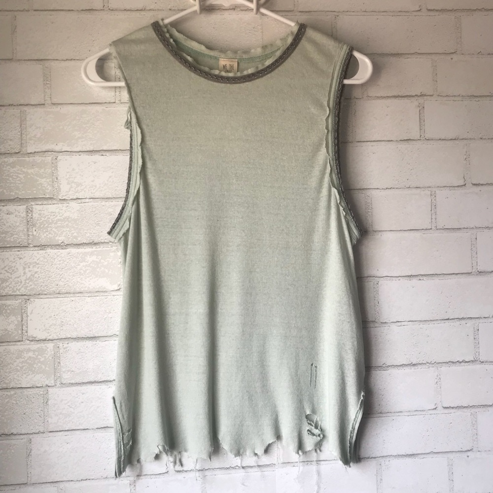 Free People distressed tank size XS. NWT